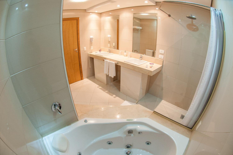 Bathroom 4, Hotel Jacques Georges Tower, Pelotas