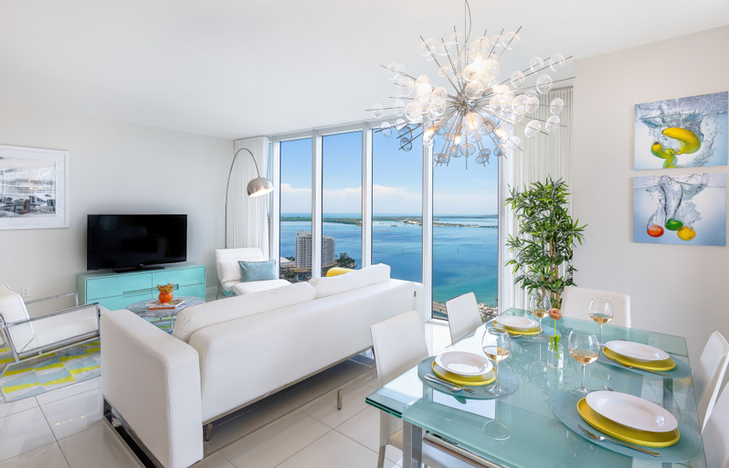 Dining Room 24