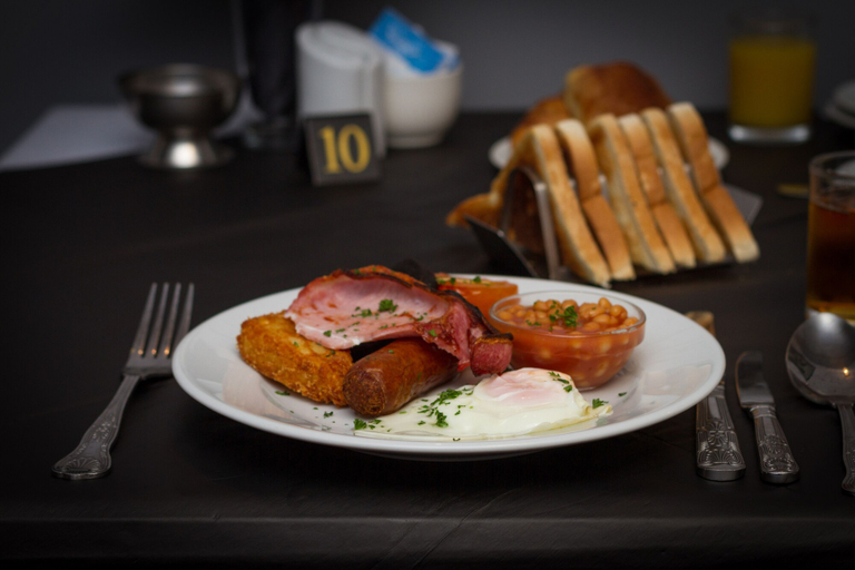 Food & Drinks 5, The Sandringham Court Hotel and Apartment, Blackpool