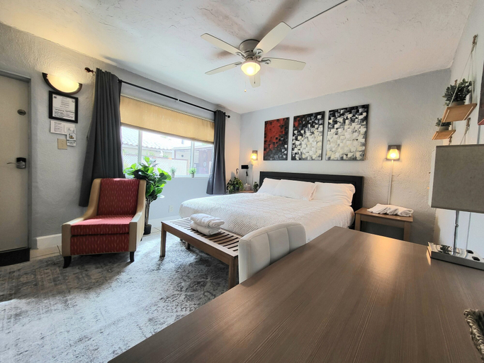 Bedroom
