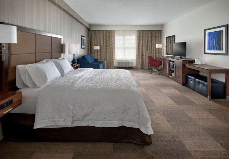 Bedroom 4, Hampton Inn by Hilton New Paltz, Ulster