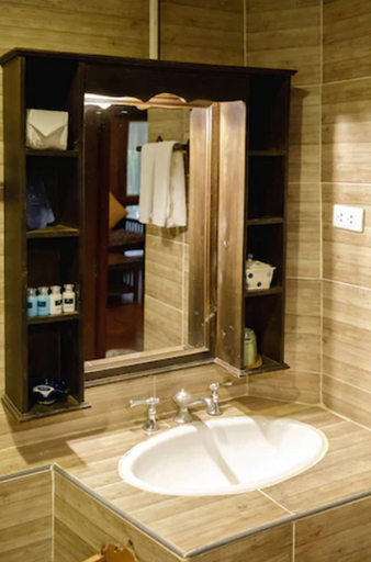 Bathroom 4, Phowadol Resort, Muang Chiang Rai
