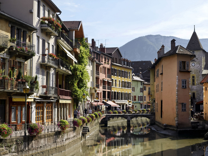 Exterior & Views 2, Aparthotel Adagio Annecy Centre, Haute-Savoie