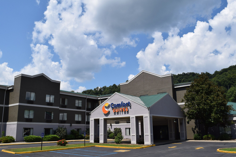 Exterior & Views 2, Comfort Suites Prestonsburg West, Floyd