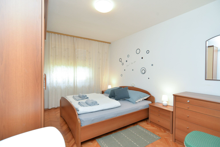 Bedroom 2, Apartment 1905, Pula