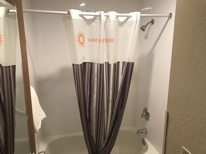 Bathroom 4, La Quinta Inn by Wyndham Indianapolis Airport Executive Dr, Indianapolis