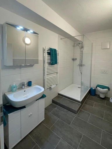 Bathroom 3, Boardinghouse Heilbronn, Heilbronn
