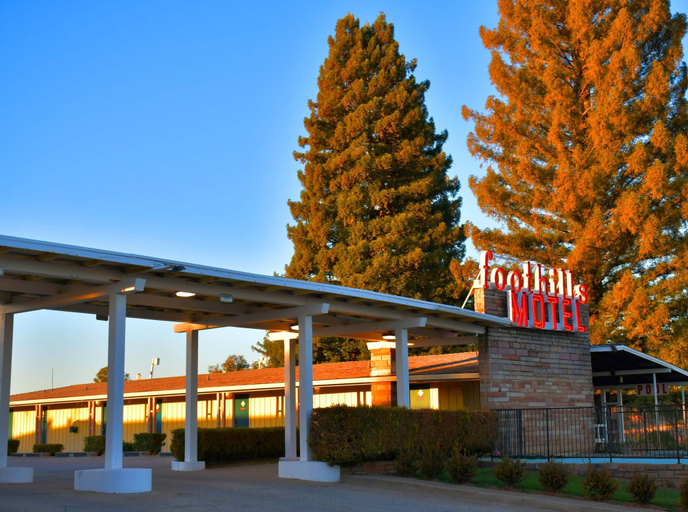 Exterior & Views 2, The Foothills Motel, Placer