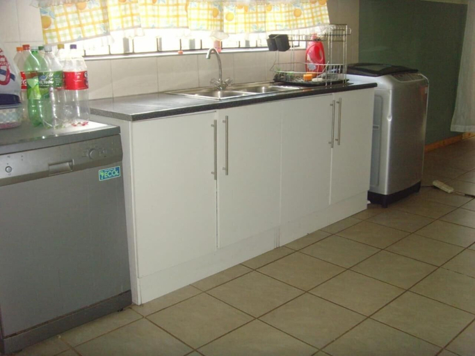 Others 3, C- Land Guest house Meyerton, Sedibeng