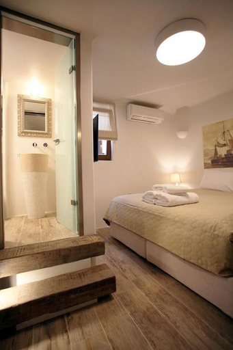 Bedroom 4, Anagram Hotel, South Aegean