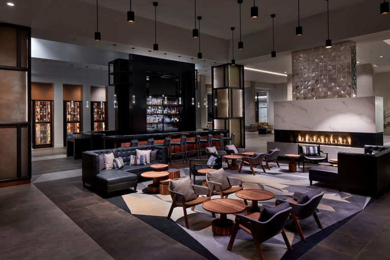 Food & Drinks 5, Marriott Owings Mills Metro Centre, Baltimore