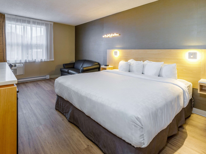 Bedroom 3, Clarion Pointe Quebec Airport, Communauté-Urbaine-de-Québec