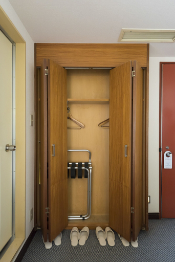 Bathroom 5, Oka Hotel, Kanazawa