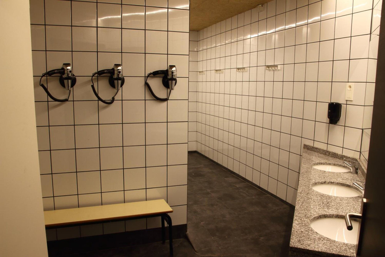 Bathroom 4, Poshtel Bilbao Premium Hostel, Vizcaya