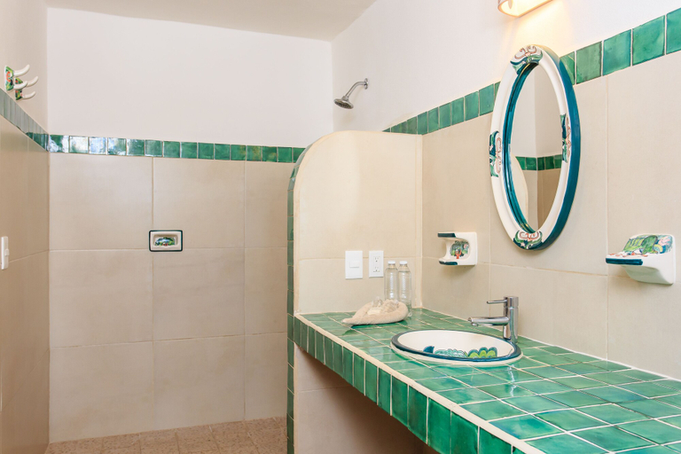 Bathroom 5, Hotel Museo Matan Ka'an, Othón P. Blanco