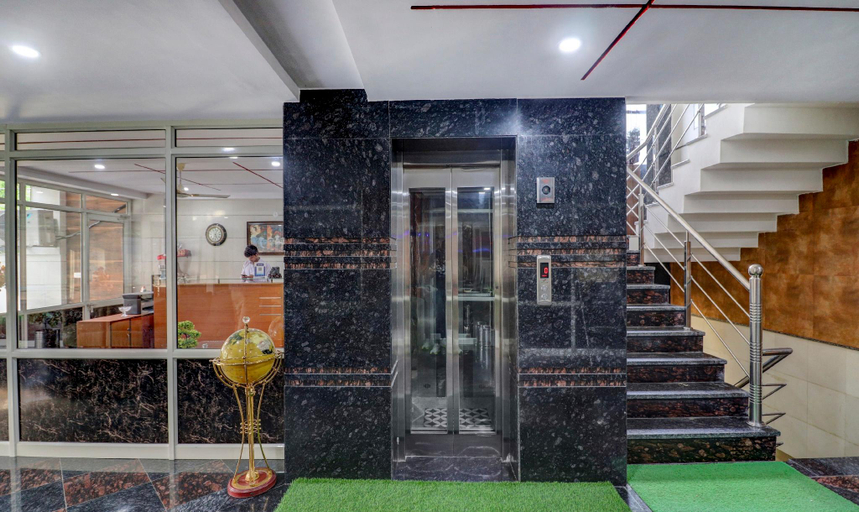 Public Area 4, Xenious Grand Manor, Golf Course Extension Road, Gurugram, Gurgaon