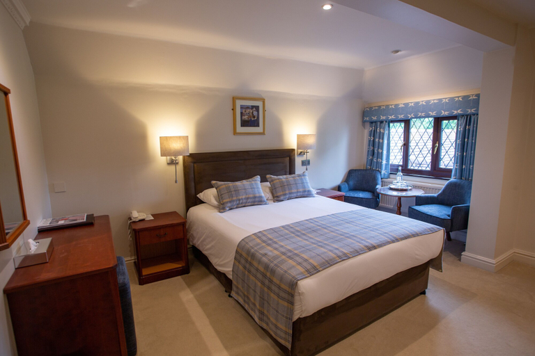 Bedroom 3, Stirrups Hotel, Bracknell Forest