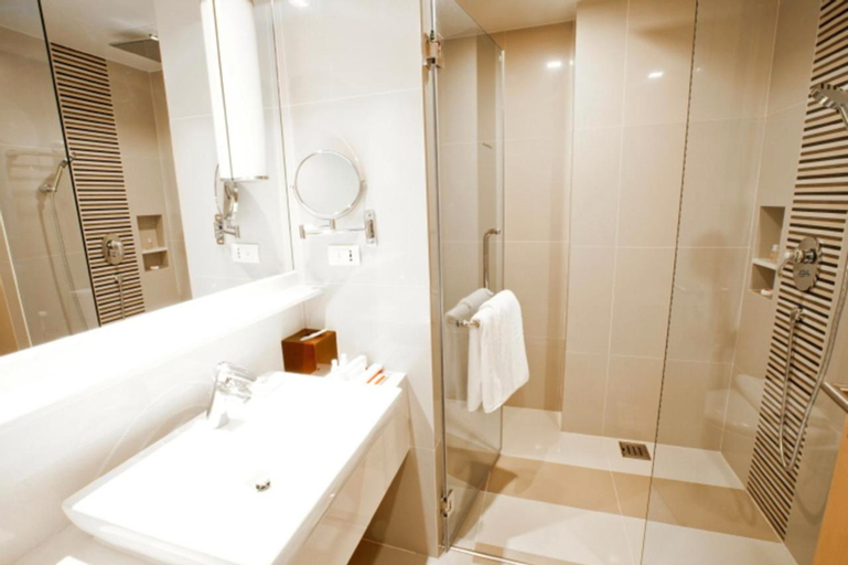 SORA Resort & Suites Sukhumvit - Tap to explore photos
