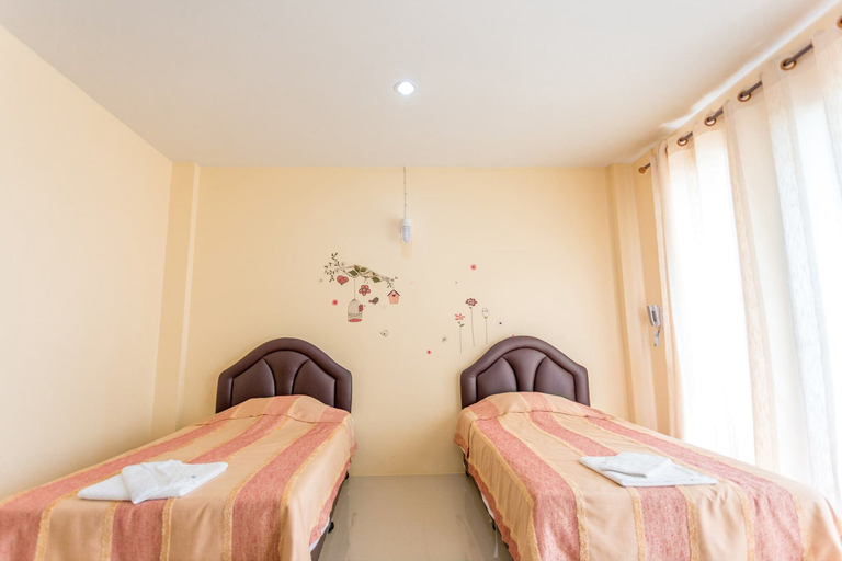 Bedroom 3, Phet Ngam Hotel, Mae Sai