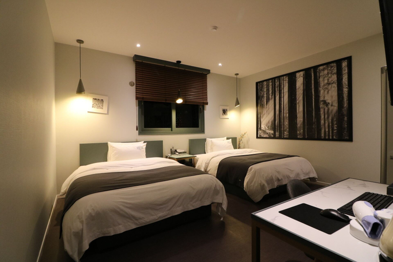 Bedroom 4, Stay-inn Hotel, Gimhae