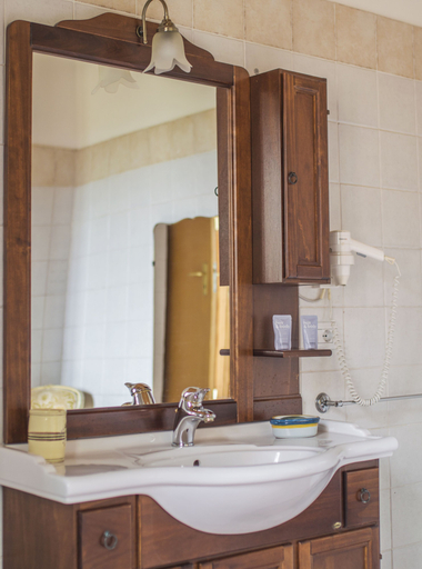 Bathroom 4, Villa D'Andrea, Catania