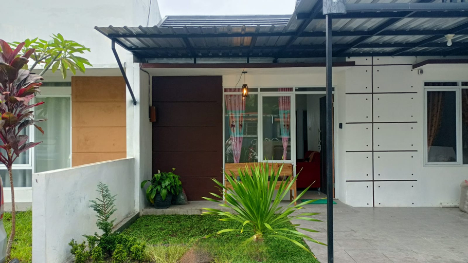 Alton Guest House (2 Bedrooms), Salatiga
