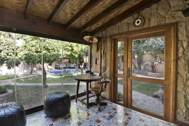 Others 5, Villa Stone House by Amy Villas