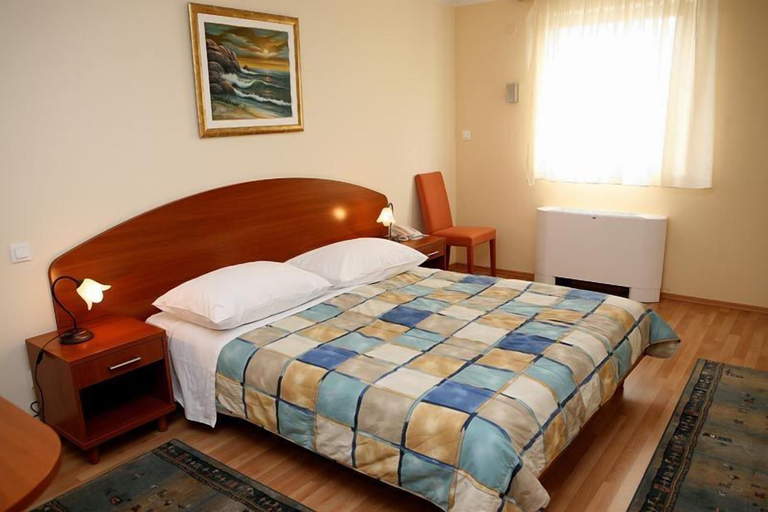 Bedroom 3, Aparthotel Astoria, Seget