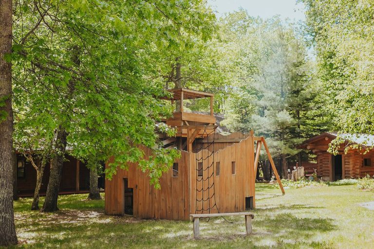 Exterior & Views 2, Jack Pines Resort, Becker