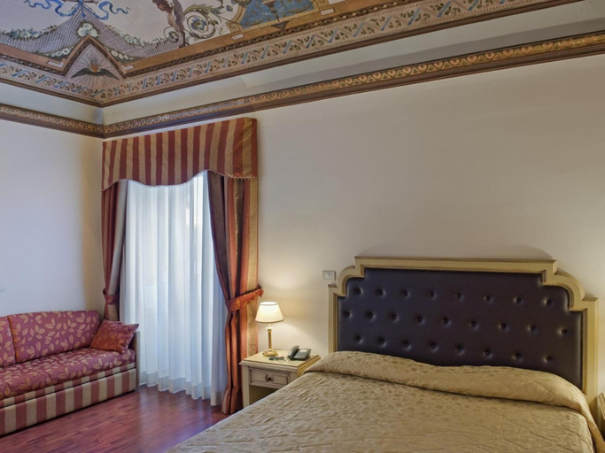 Bedroom 3, Hotel Manganelli Palace, Catania