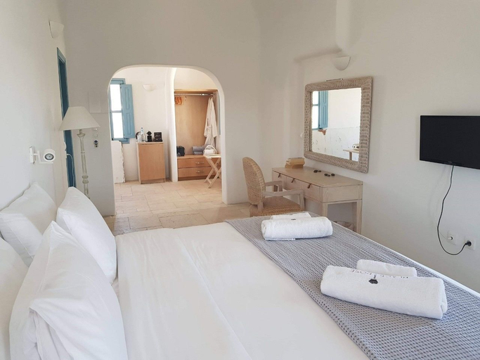 Bedroom 5, Black Rose Suites, South Aegean