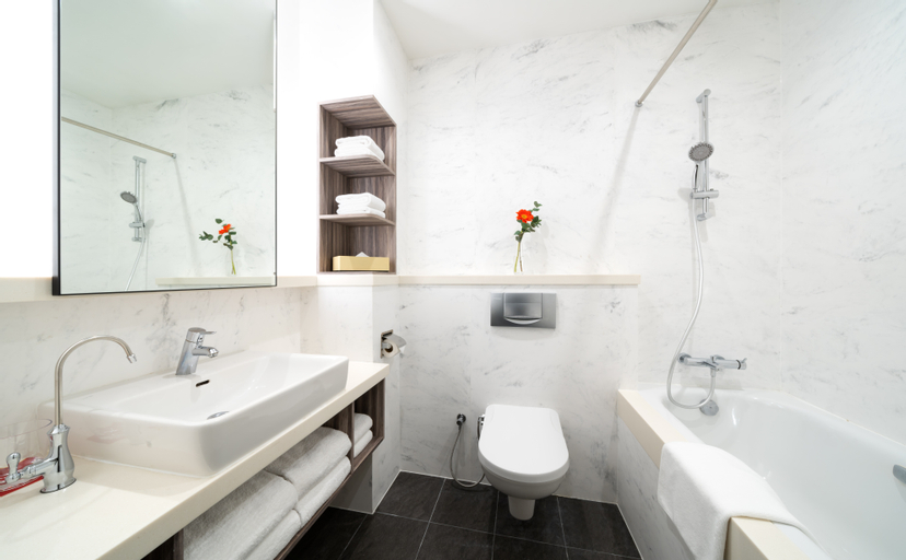 Bathroom 9