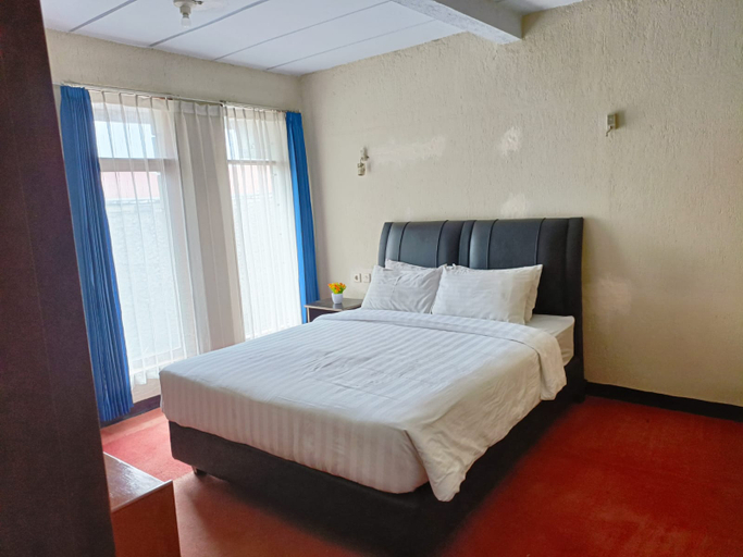Bedroom 5, Hotel Tiara Rex Garut, Garut