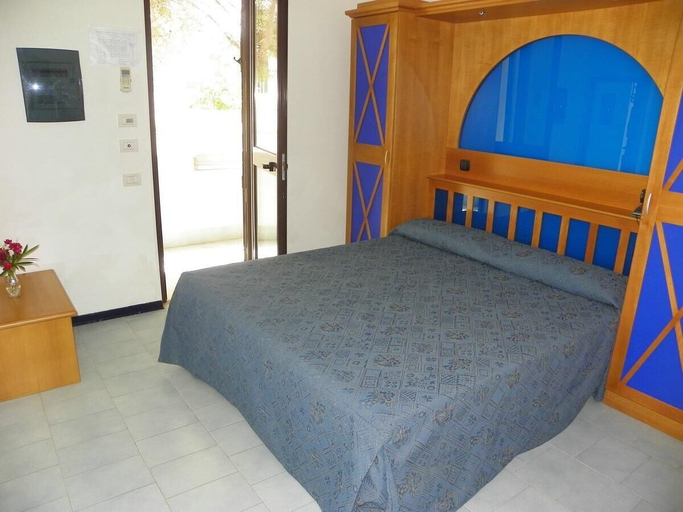 Bedroom 3, Estella Club & Beauty, Catanzaro