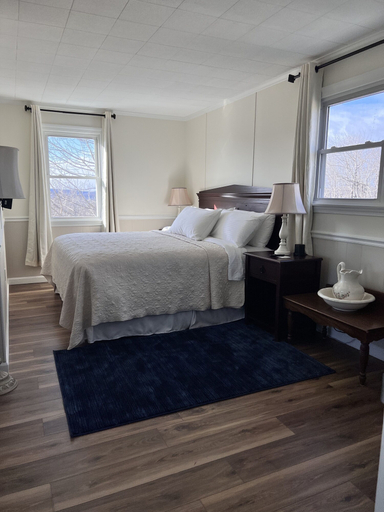 Bedroom 3, Blue Vista Motor Lodge, Berkshire