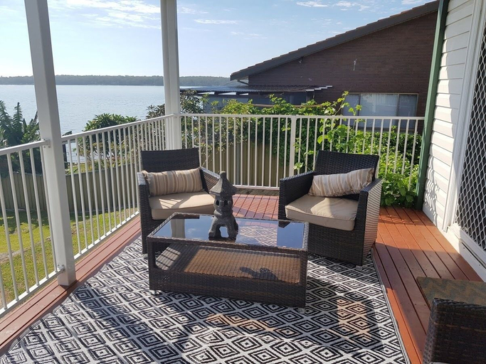 Others 4, Lake Escape - Lake Macquarie, Wyong - North-East
