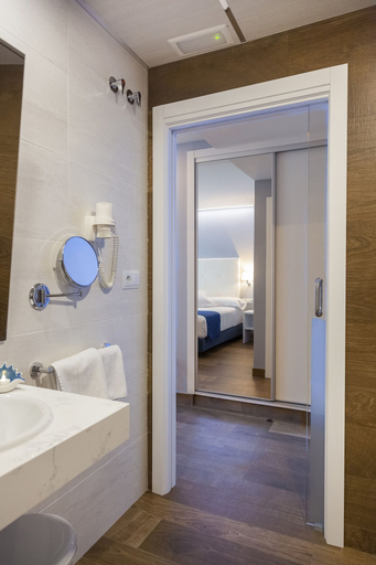 Bathroom 5, Hotel Boutique Barra Alta - Adults Only, Castellón