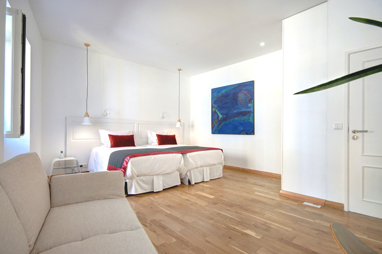 Bedroom 3, Solar dos Mouros, Lisbon