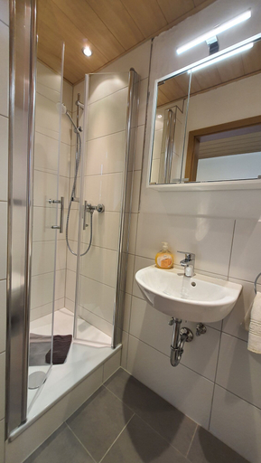 Bathroom 3, Hotel Schneiderhof, Goslar