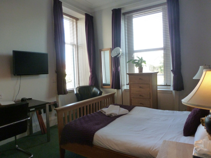 Bedroom 4, Inn At The Park, Aberdeen