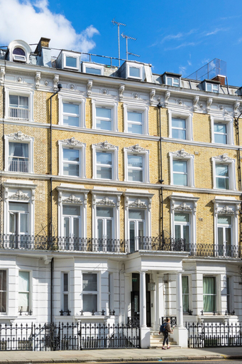 Exterior & Views 2, The Knaresborough by Nestor, London