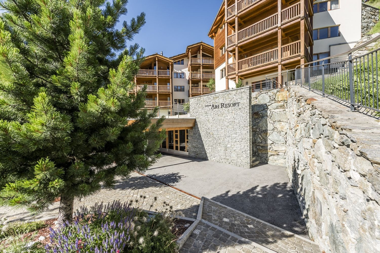 Exterior & Views 2, Ari Resort, Visp