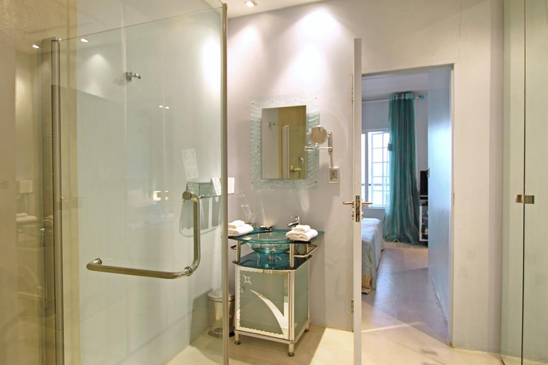 Bathroom 3, Days At Sea Beach Lodge, Ugu