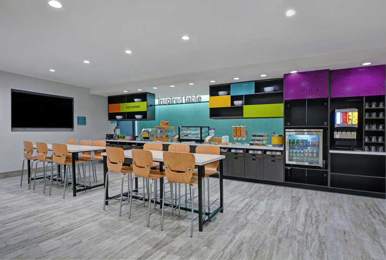 Food & Drinks 5, Home2 Suites by Hilton Bentonville Rogers, Benton