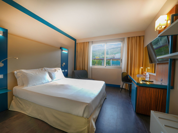 Bedroom 3, La Meridiana Bleisure Hotel, Perugia