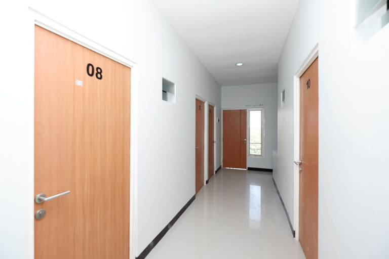 Others 5, Hotel O Palebon Residence, Semarang