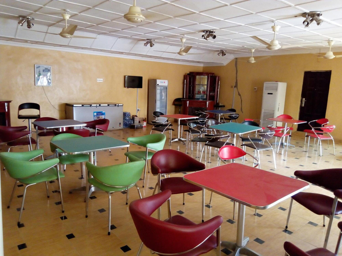 Food & Drinks 4, Gen-Preston Hotel & Suites, Ewekoro