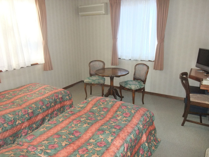 Bedroom 3, Gasthof Ascot, Hokuto