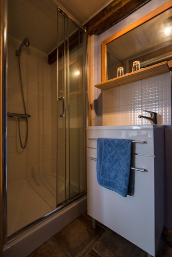 Bathroom 5, Gîte Les Trois Voisins, Namur