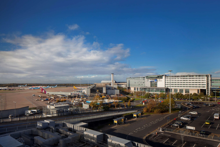 Exterior & Views 2, Radisson Blu Hotel Manchester, Airport, Manchester